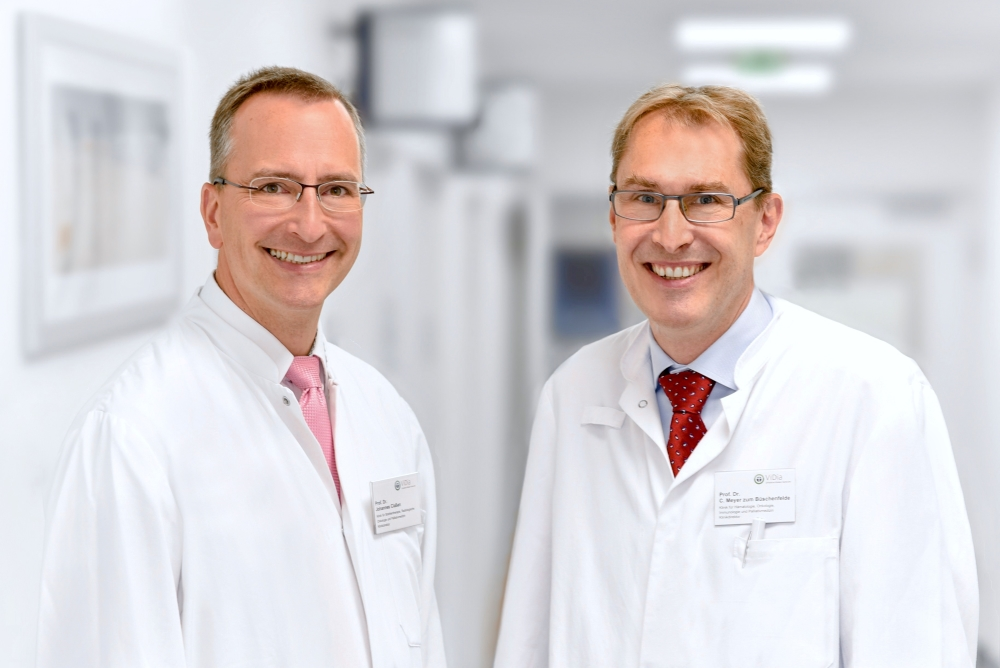 Prof. Dr. Christian Meyer zum Büschenfelde (r.), Prof. Dr. Johannes Claßen